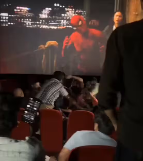 %e5%8a%87%e9%80%8f%e8%9c%98%e8%9b%9b%e4%ba%ba