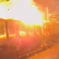 火車站突大爆炸　乘客狂奔逃命