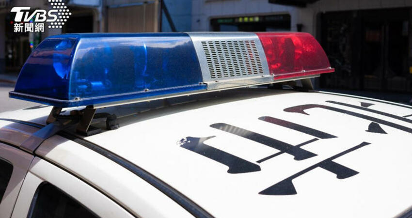 警紀醜聞連爆！北市2警女廁裝針孔偷拍 女警淚崩：長官知情漠視