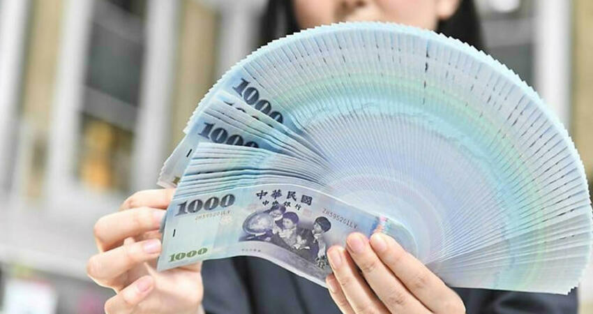 恐龍娃娃比周杰倫門票還貴 她懸賞10萬元 求物歸原主