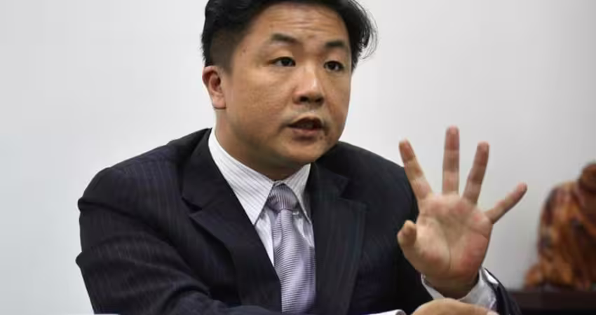 被呂秋遠點名聯手生母造謠 黑心律師反嗆：你該擔心的是可能要坐牢