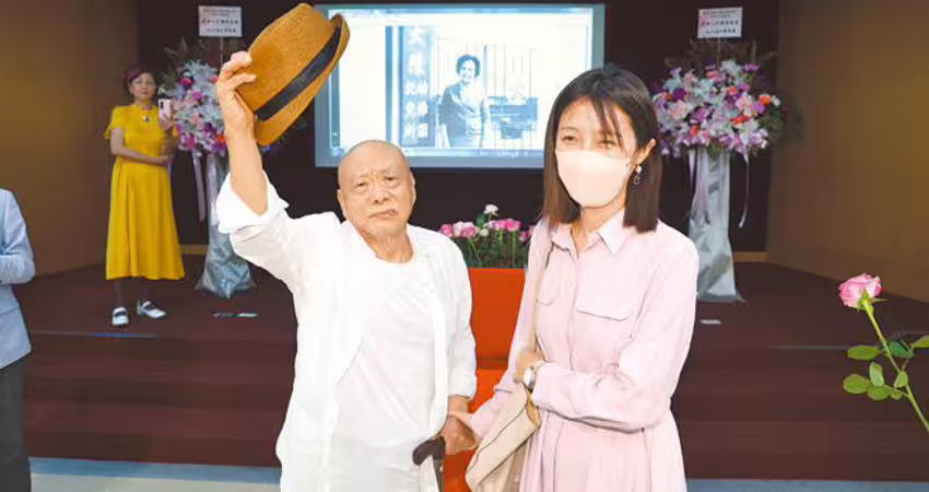 凌峰唱〈母親〉落男兒淚