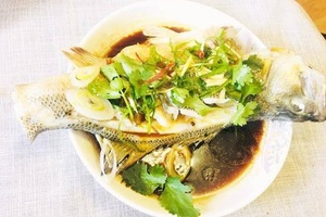 如何將一條魚蒸出星級餐廳的味道：像豆腐一樣嫩像螃蟹一樣鮮？