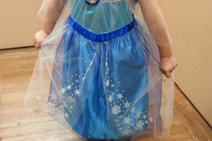 3歲的兒子想要在萬聖節裝扮成「Elsa公主」，有愛爸爸給出了全世界最好的回應~