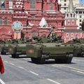 5月9日舉行紅場閱兵海量裝備曝光，俄國人為什麼沉迷於閱兵？