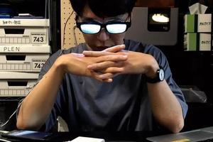 日本網友DIY“COS神器”發光的眼睛，自帶炫酷特效