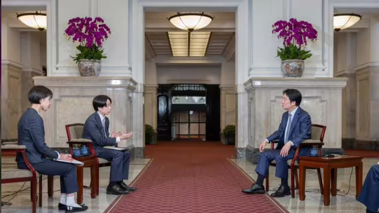 櫻井翔在總統府專訪賴清德。（圖／翻攝自News ZERO X）