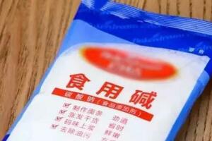 「小蘇打，食用鹼」不可隨便用，很多人還搞不懂，看完別再亂用了