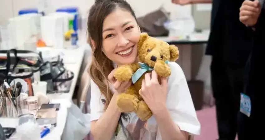 日劇女王身亡 《情書》中山美穗陳屍浴缸內