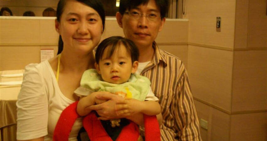 獨家／6年內妻癌逝罕病兒走了 獨剩他過年…父問神明一件事：終於放心