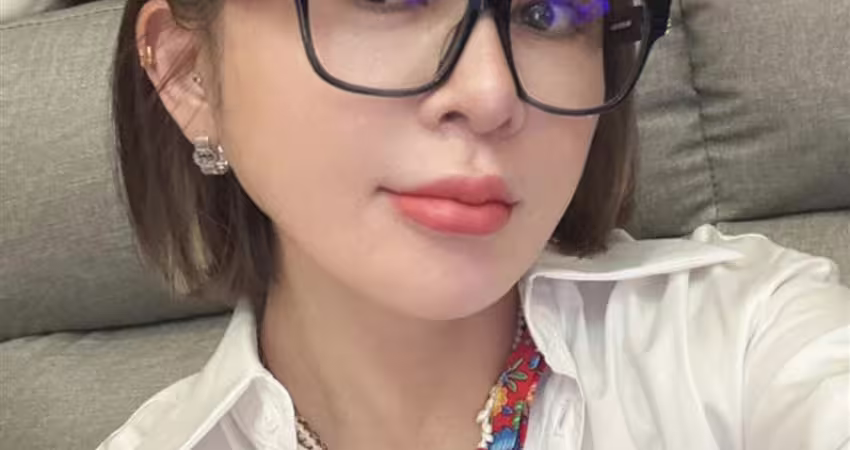 出席納豆婚禮全程戴墨鏡 王彩樺真實面貌曝光！再被關注整形親回2個字