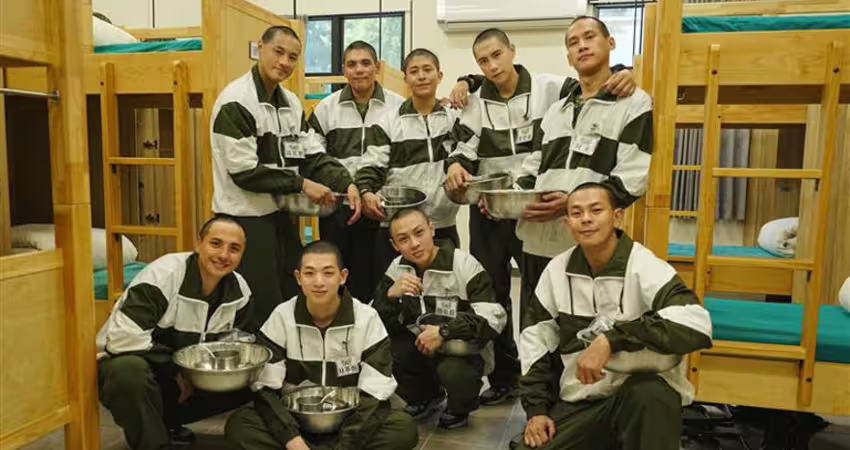 男星當兵出事了！偷帶酒壺進軍營慘被班長抓包 「驚人下場」曝光