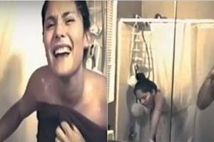 男子拿攝影機[偷.拍]正在「洗澡」的太太，結果居然出現「超驚悚」的畫面，讓螢幕前的網友徹底嚇壞了！