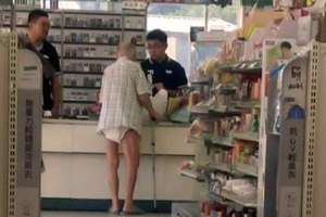 超商店員限制失智老爺爺「牛奶只能買四瓶」，引起大家公憤！沒想到他接下來的「舉動」被大家讚爆！