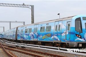 機捷觀光彩繪列車吹海洋風　跟海龜、飛魚一起通勤