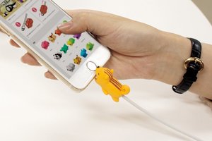 這次是「鯊魚咬手機」　CABLE BITE充電線保護套新款二連發  