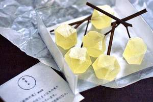 美到捨不得吃《礦石和菓子》連味道也無從想像的糕點藝術品