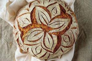《在麵包上作畫的藝術麵包師傅》Anita Sumer 這樣的麵包真的好美～