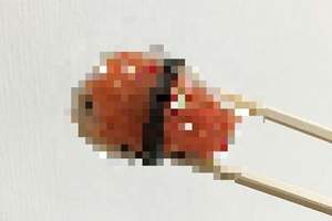 做給素食者吃的《番茄壽司》企圖打造鮪魚壽司的視覺感能成功嗎？