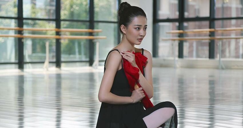娛樂圈新生代氣質女性，徐璐