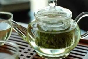 白開水泡茶，會不會損失茶葉中的維生素C？從食物中獲取更為現實