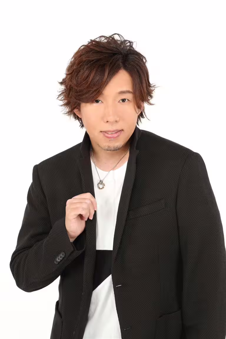 《劇場版「鬼滅之刃」無限列車篇》將於2025年7月4日重新登上台灣大銀幕！飾演人氣角色「炎柱．煉獄杏壽郎」的日本知名聲優日野聰老師將親臨台北。（圖／木棉花提供）