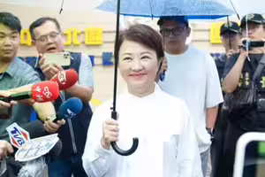 台中下雨！盧秀燕投票前突然做了這事