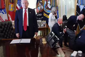 白宮記者會緊急喊卡!川普宣布減肥藥大降價 藥廠高層「當場暈倒」 白宮記者會緊急喊卡!川普宣布減肥藥大降價 藥廠高層「當場暈倒」