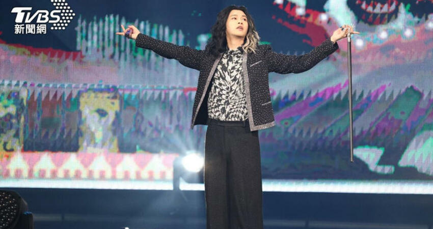 等了10年！麋先生奪金曲樂團重回小巨蛋吐怨氣 柯震東、徐若瑄見證