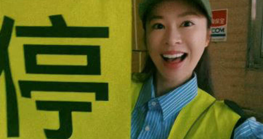 女團歌手跑學校當導護媽媽！張棋惠0偽裝曬旗桿照：解鎖人生成就