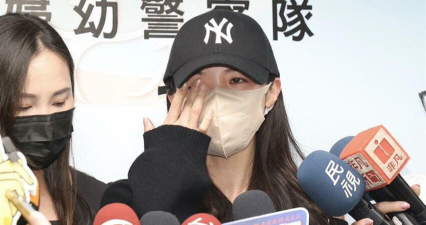李多慧遭跟蹤哭了…鐵粉不忍喊話「別為垃圾流淚」！她真實反應曝光