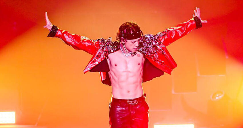 RAIN「裸身登場開唱」嗨翻港都！因這事差點卡歌直接回韓