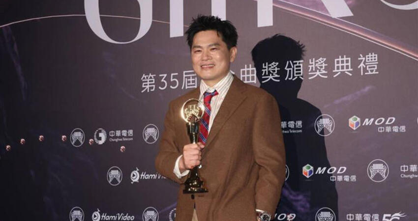 金曲歌王父親病逝享壽82歲！一度緊急住院插管 回憶秀場往事惹淚