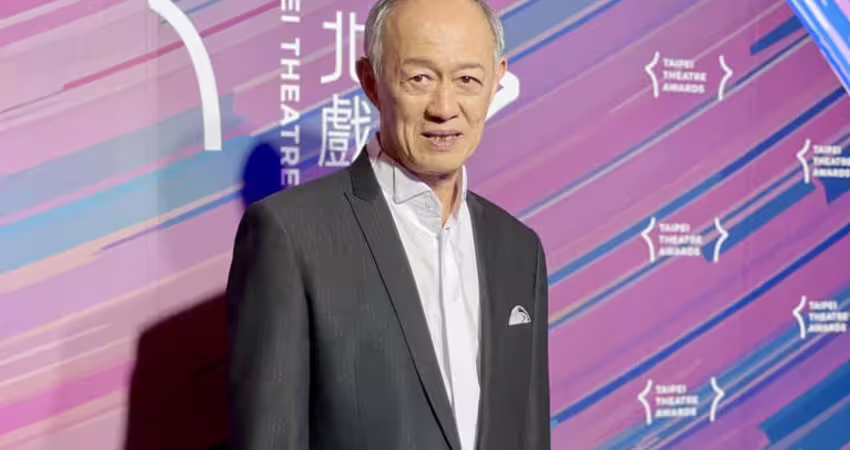 「老戲骨」金士傑入圍首屆臺北戲劇獎！出席典禮驚訝問：要鬧大了？