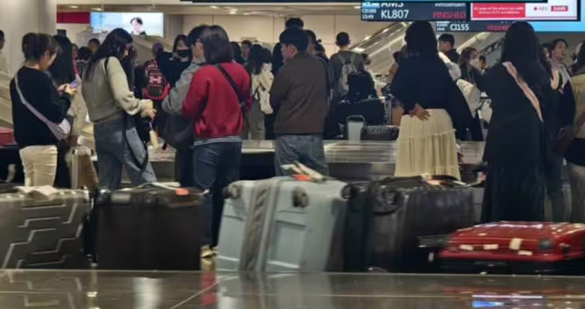 手提或托運都不行！「1類化妝品」禁帶入台　海關查獲直接丟