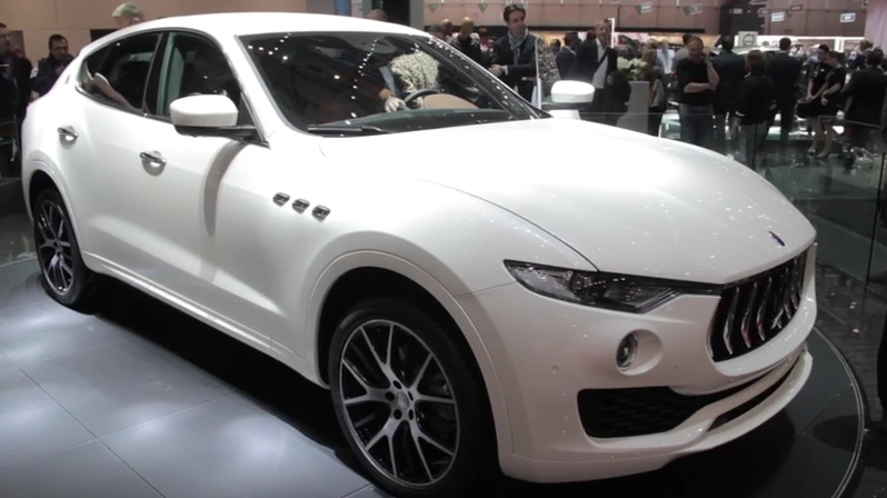 2017 Maserati Levante.jpg