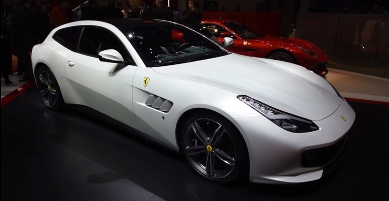 2017 Ferrari GTC4Lusso.jpg