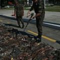 2125人因槍支泛濫喪命，巴西軍方當眾銷毀8500支槍~