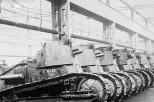 實拍二戰各國坦克工廠,二次大戰時坦克越來越被廣泛使用在戰爭上,這造成了各國坦克工廠的不一般般~~