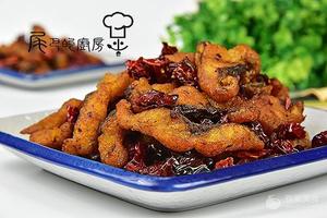 香辣熗鍋魚的做法 ! 炸酥一些，這樣更香~