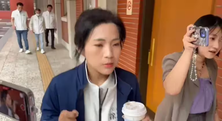 ▲國民黨立委徐巧芯回應助理捲吸金案議題。(圖/翻攝畫面) ▲國民黨立委徐巧芯回應助理捲吸金案議題。(圖/翻攝畫面)