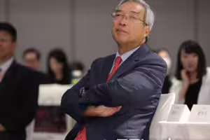 謝金河：是驚嚇？還是驚喜？山不轉，川普先轉！