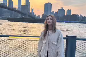 阿拉斯加體驗永晝「沒有黑夜很特別」！瑞瑪席丹勇跳冰川游泳
