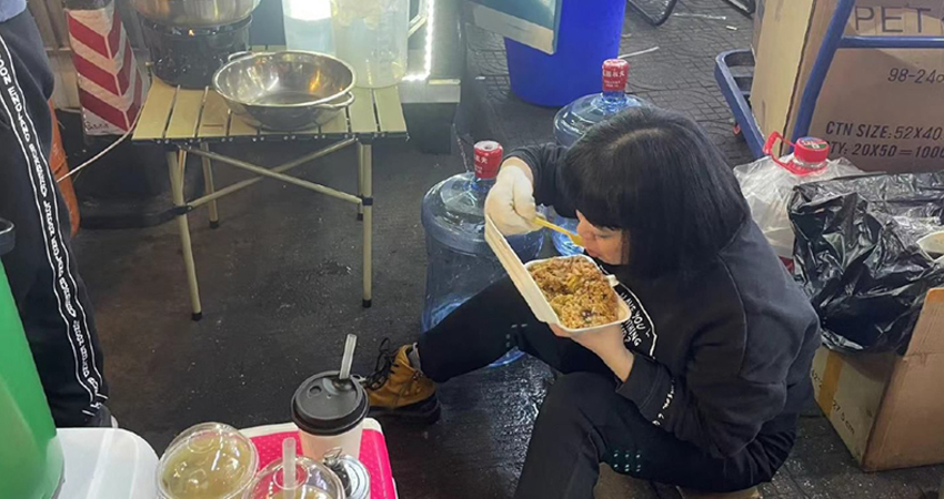 300間網紅飲料店全倒光！創始人虧損千萬「夜市擺攤」近況曝