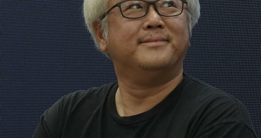 政治劇導演曾是大愛「傭兵」 邊血尿邊剪接！揭露「神秘指標」嗆師姐