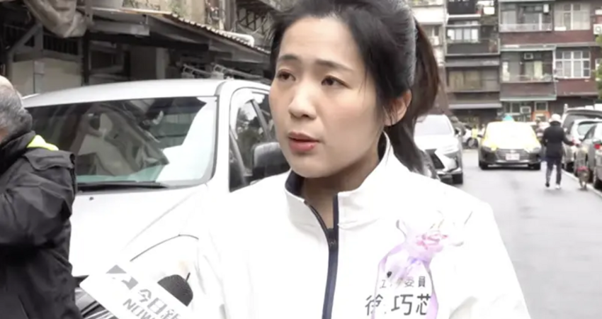 徐巧芯送淘寶米妮項鍊遭檢舉？迪士尼疑回應