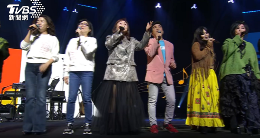 甜蜜情人節！韓國瑜揪愛妻民歌演唱會放閃