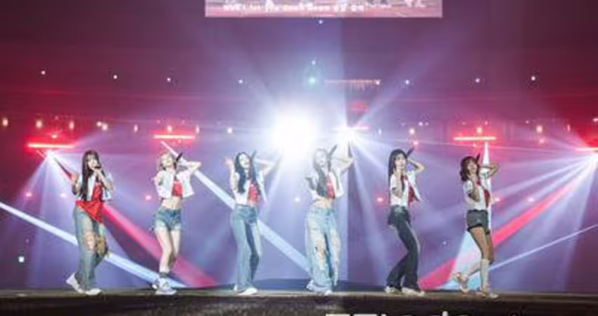 NMIXX征服台北大巨蛋！開球 熱唱新曲 說中文恭喜味全全場嗨爆
