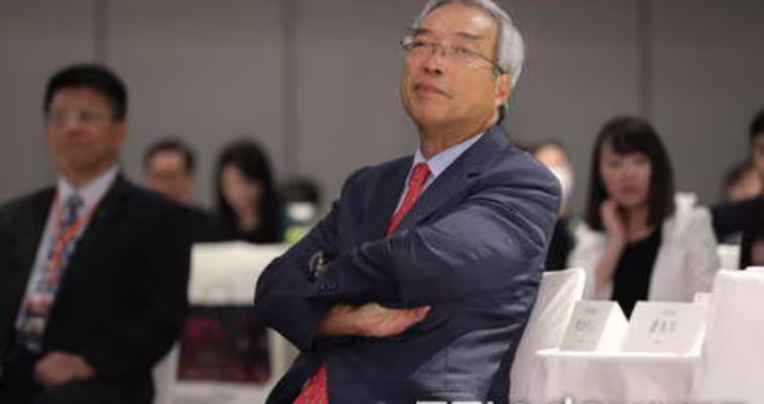 謝金河：是驚嚇？還是驚喜？山不轉，川普先轉！