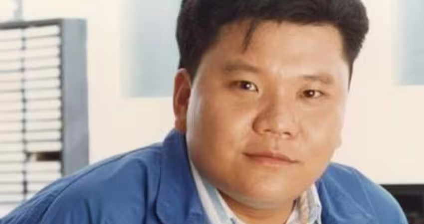 金曲得主超市逛街昏倒猝逝！搶救不治享年47歲 奪貢獻獎巫啟賢獻聲緬懷